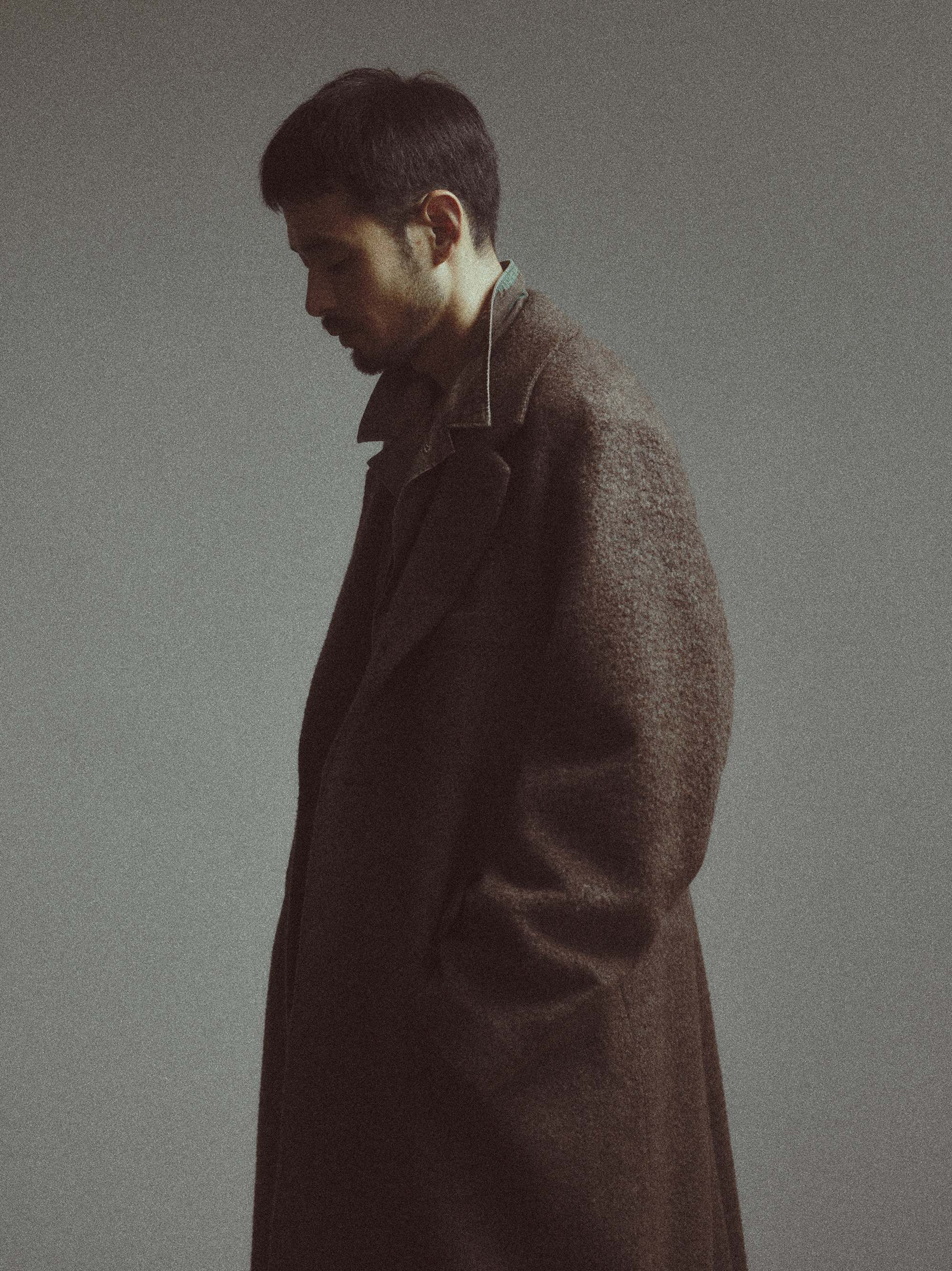 LOOK 04